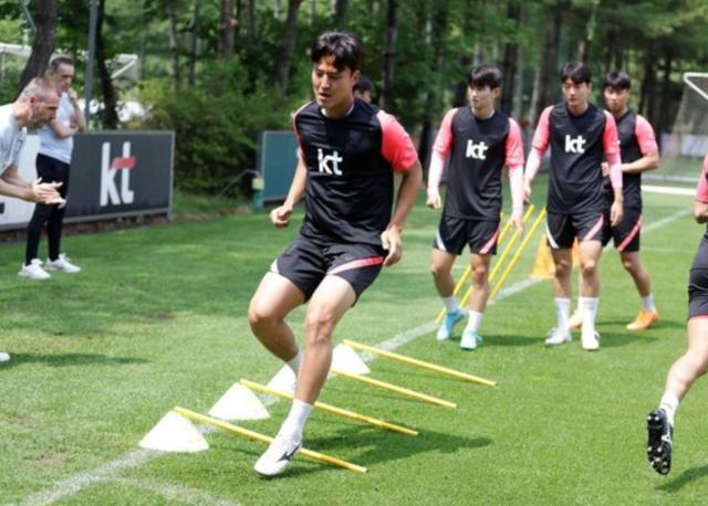 1658214507115077172.png 1658214507115077172.png